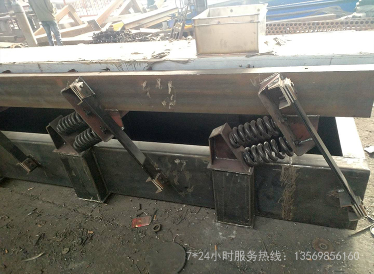 振動輸送機 振動輸送機